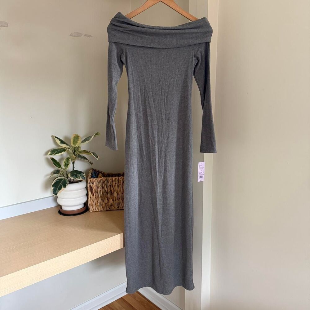 Ribbed Knit Off the Shoulder Long Sleeve Maxi Dress Heather Grey Small NWT